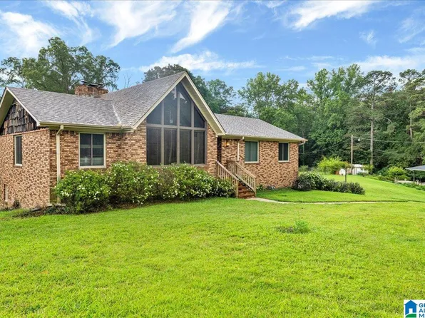 429 Valley St, Adamsville, AL 35005