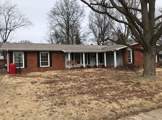 2165 Pohlman Rd, Florissant, MO 63033