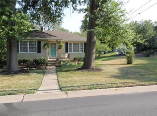 3114 Gene Field Rd, Saint Joseph, MO 64506