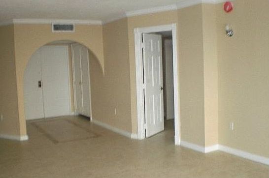 3rd image of 3410 Galt Ocean Dr APT 703N
