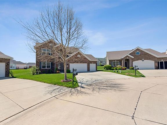 2nd image of 4583 Behlmann Grove Pl