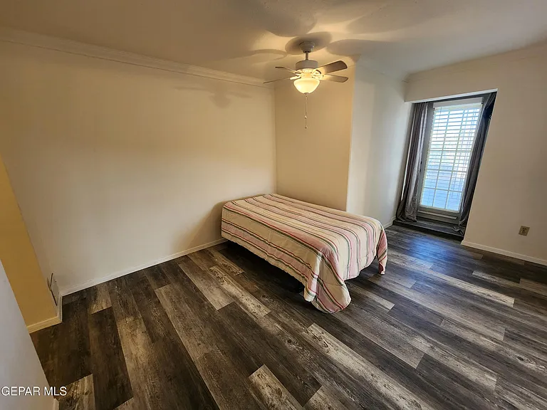 2333 Morehead Ave #6 — Photo 12