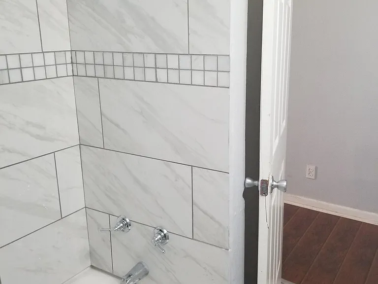 451 Eleanor Ave #4 — Photo 4