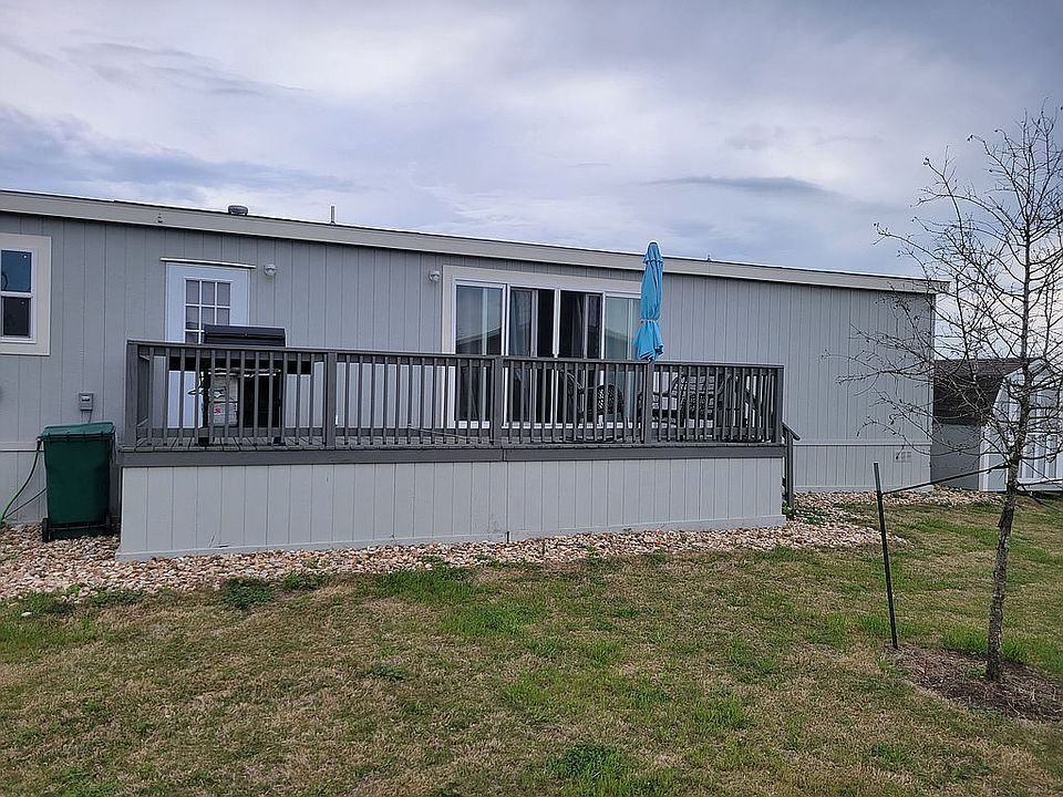 Back Porch/Deck area 