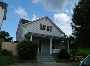 521 Vesuvius St, Ironton, OH 45638