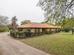 2249 Bolden Rd, Irving, TX 75060