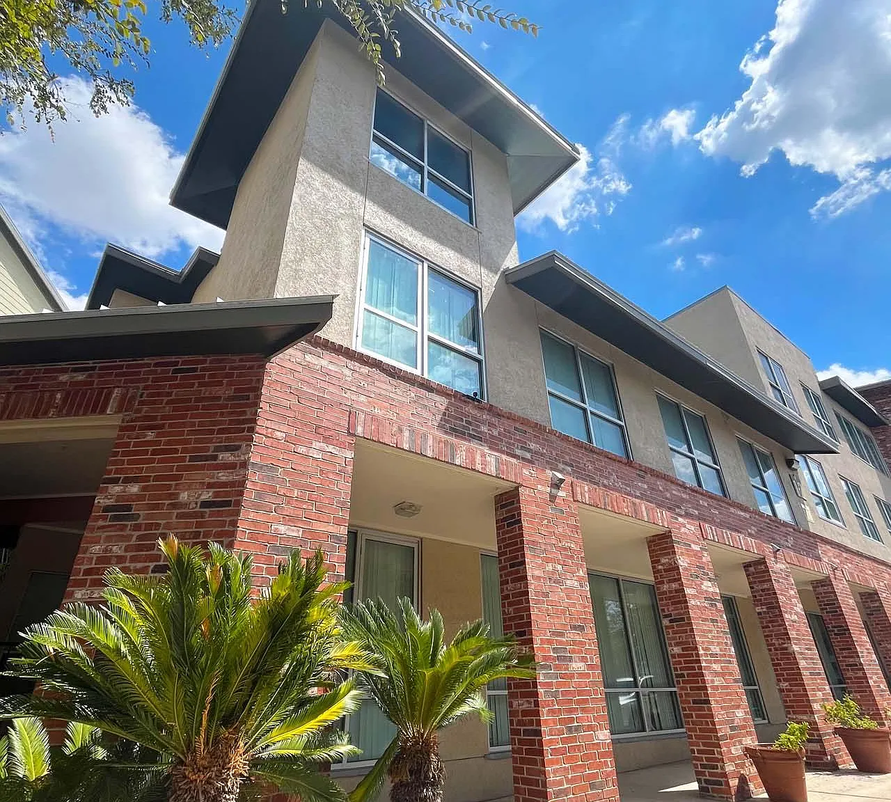 Refugio Place — Photo 4