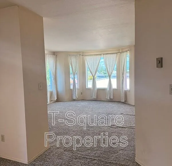 2152 N 112th St #409 — Photo 3