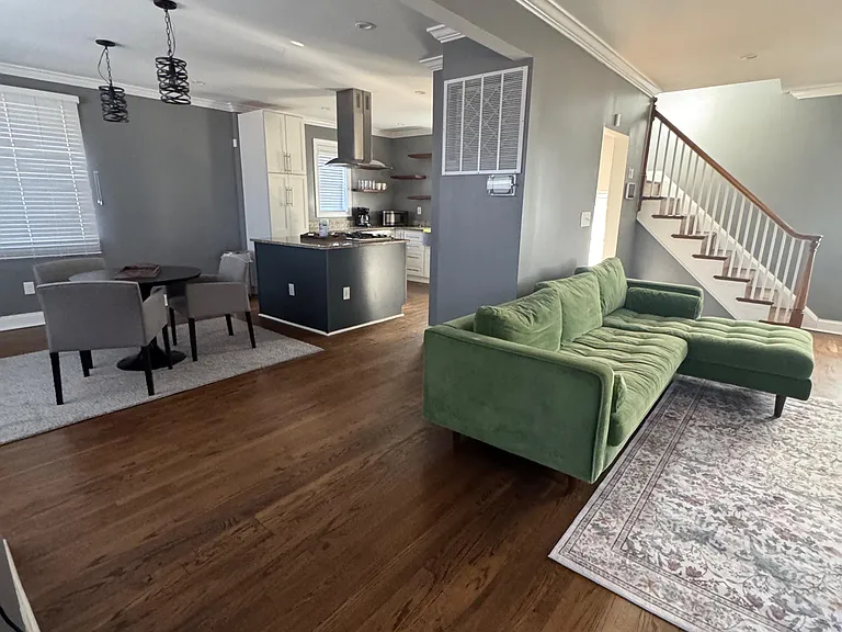 Chesterfield Ave — Photo 5