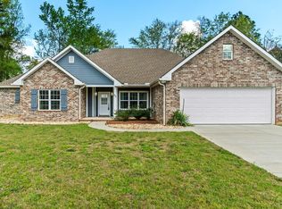 23 Chapel Hill Blvd E, Hattiesburg, MS 39402