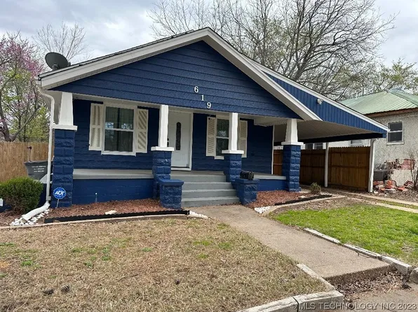 619 N Oak St, Holdenville, OK 74848