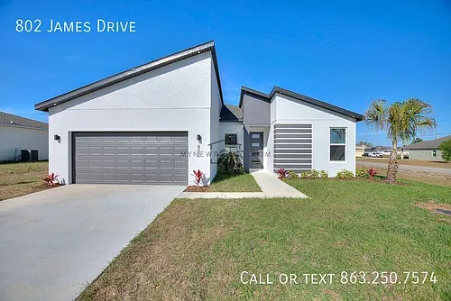 802 James Dr Photo 1