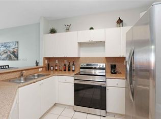 14973 SW 8th Ter #14973, Miami, FL 33194