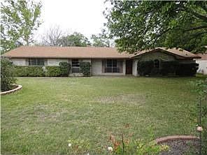 1st image of 523 Karolyn Dr