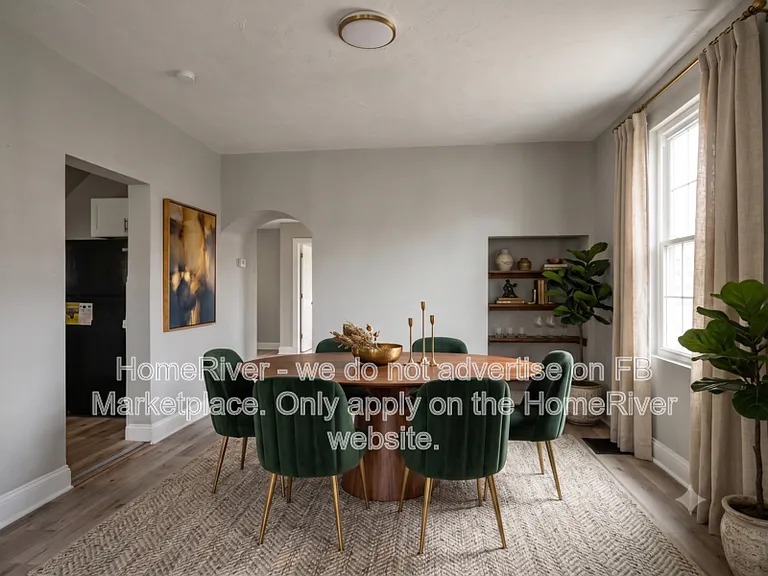 542 Broadway Ext — Photo 5