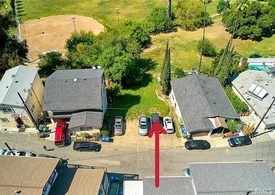 1st image of 3625 Mimosa Dr #110