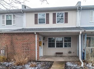154 Forsythia Ct, Quakertown, PA 18951