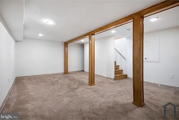 112 Linden St #1 — Photo 4