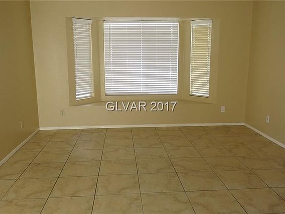 2nd image of 1437 Lucia Dr