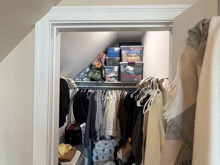 62-64 Waverly St #2 — Photo 16