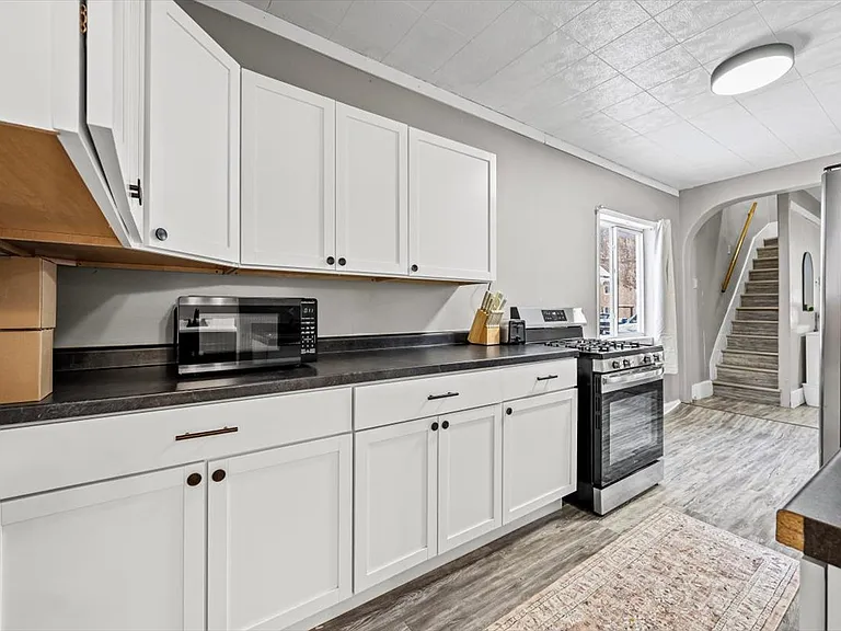 1241 Cedar St #1 — Photo 21