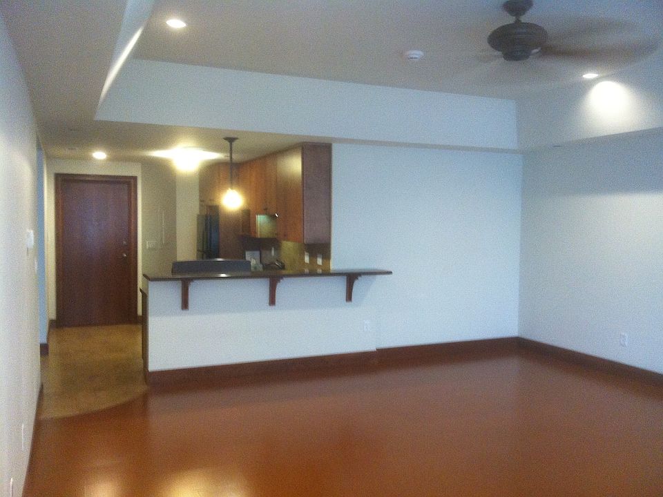 Great Room & Kitchen