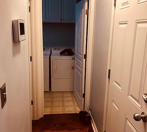 5th image of 5926 Phyliss Ln