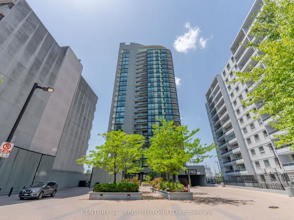 5740 Yonge St, Toronto, ON
