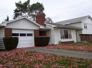 451 1st St, Olyphant, PA 18447