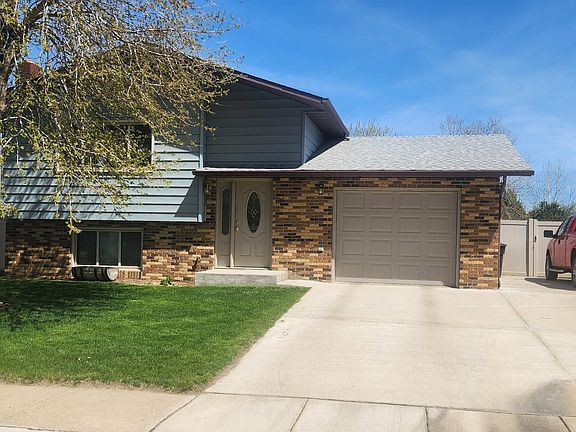 2nd image of 1378 Gum Ave