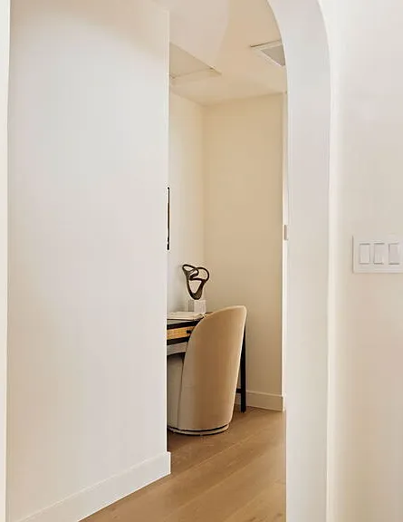 308 S Highland Ave — Photo 40