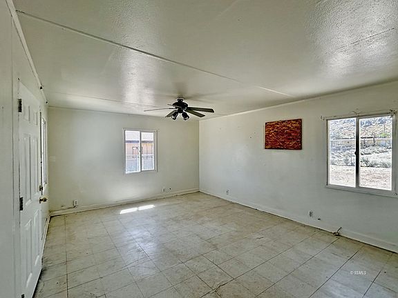 3rd image of 13757 Benton St