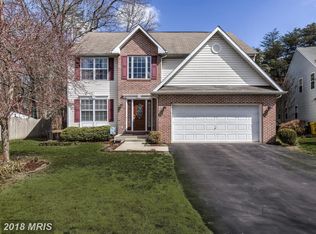 118 Foxhound Dr, Glen Burnie, MD 21061