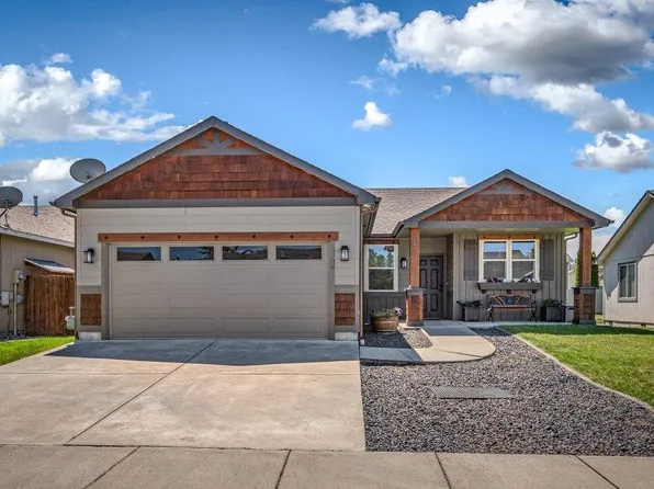 17614 E 2nd Ln, Spokane Valley, WA 99016