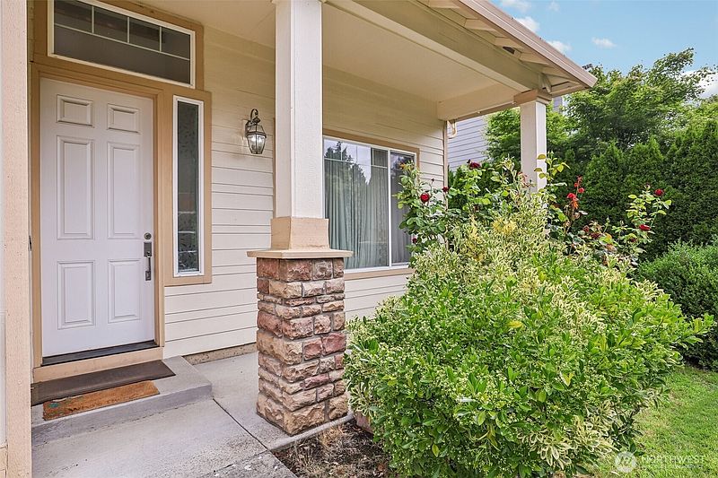 3rd image of 17608 SE 35th Street