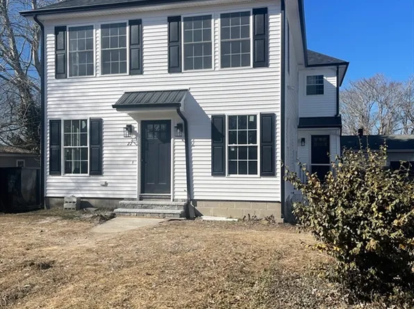 22 Ocean Ave, Fairhaven, MA 02719