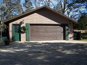 3rd image of 185 Shiloh Ln