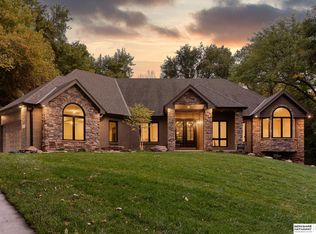 22027 Riverside Dr, Elkhorn, NE 68022