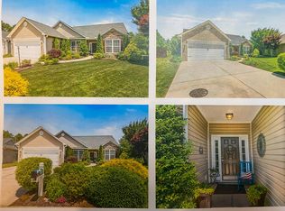 51 Creekwalk Ln, Hendersonville, NC 28792