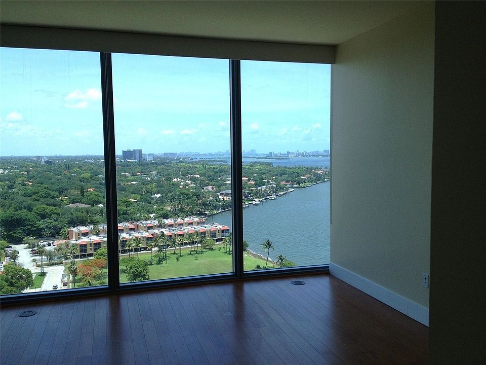 1st image of 601 NE 36th St #18005