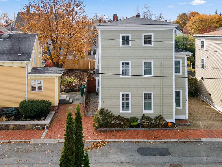 26 Beck St — Photo 36