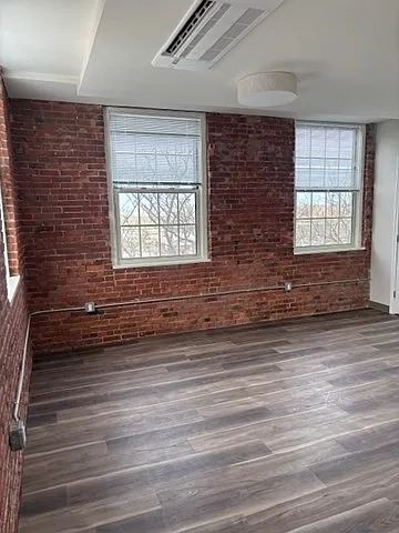 87 N Water St #202 — Photo 11