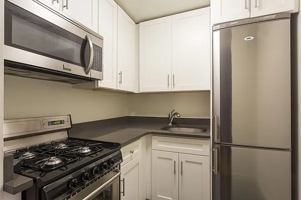 Rented by MNS | media 18