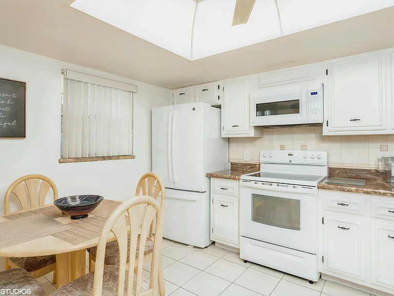 250 John F Kennedy Dr #408 — Photo 9