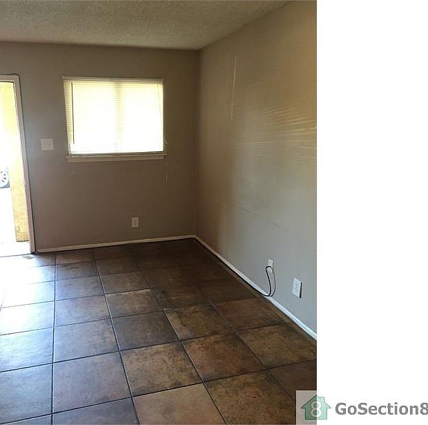 1st image of 3410 W Martin St APT 101