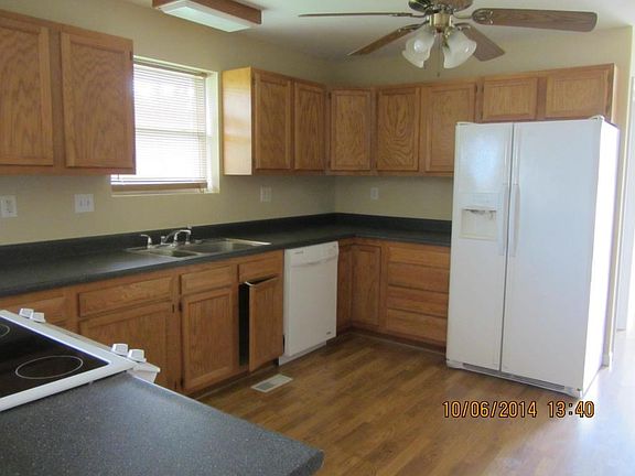 2nd image of 30826 285th St