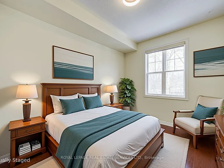 115 Saint Lawrence Dr — Photo 23