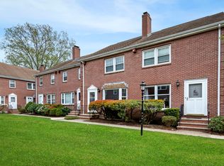 224 Park St APT B3, Stoneham, MA 02180