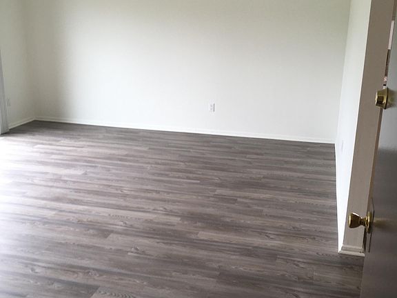 Entry into Living Room