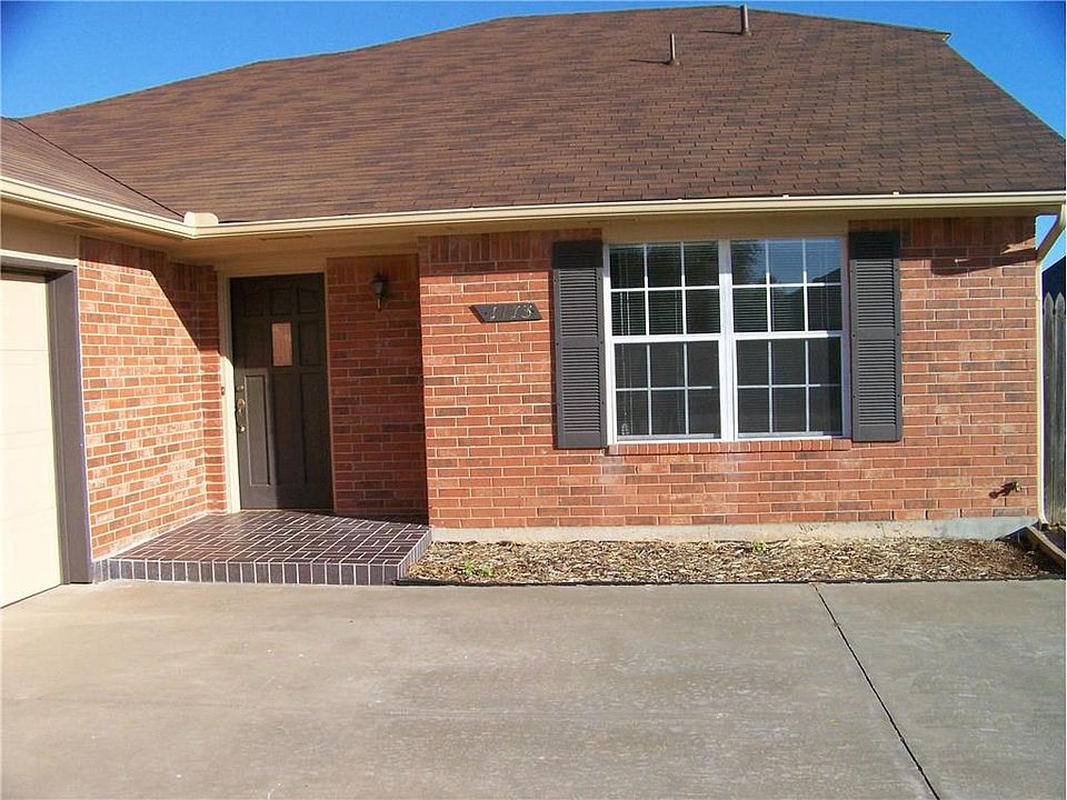 1st image of 1173 McConnell Dr